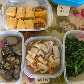 卵焼き、茄子とエリンギの甘辛煮、鱈の南蛮漬け、ほうれん草の胡麻和え